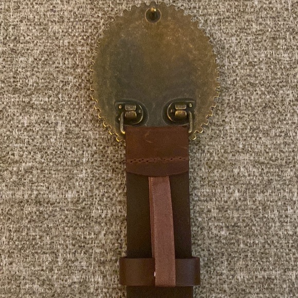 Genuine Leather Belt with Embellished Buckle/Size Small - Picture 8 of 8